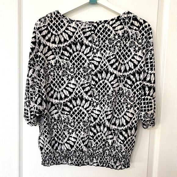 Style & Co Wms Petite Med Black White Geometric Print Blouson Blouse Casual Work - Picture 2 of 7